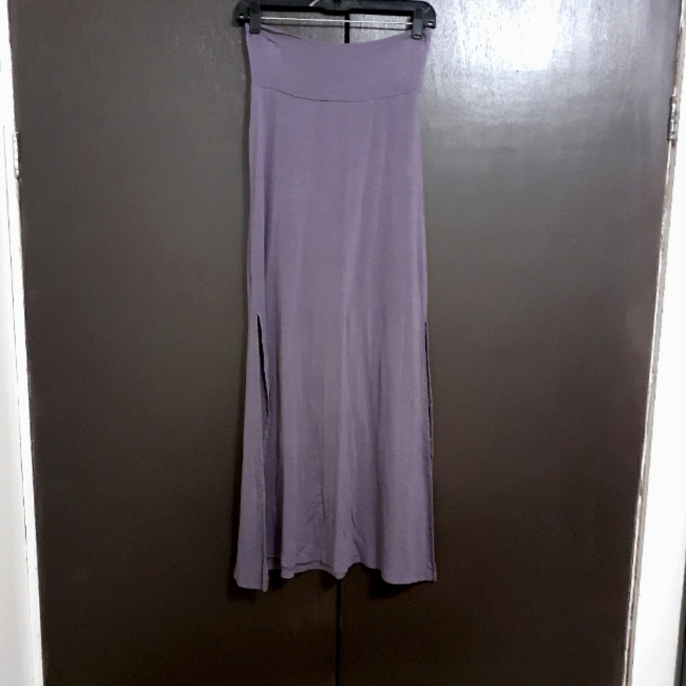 Charcoal maxi skirt with side slits